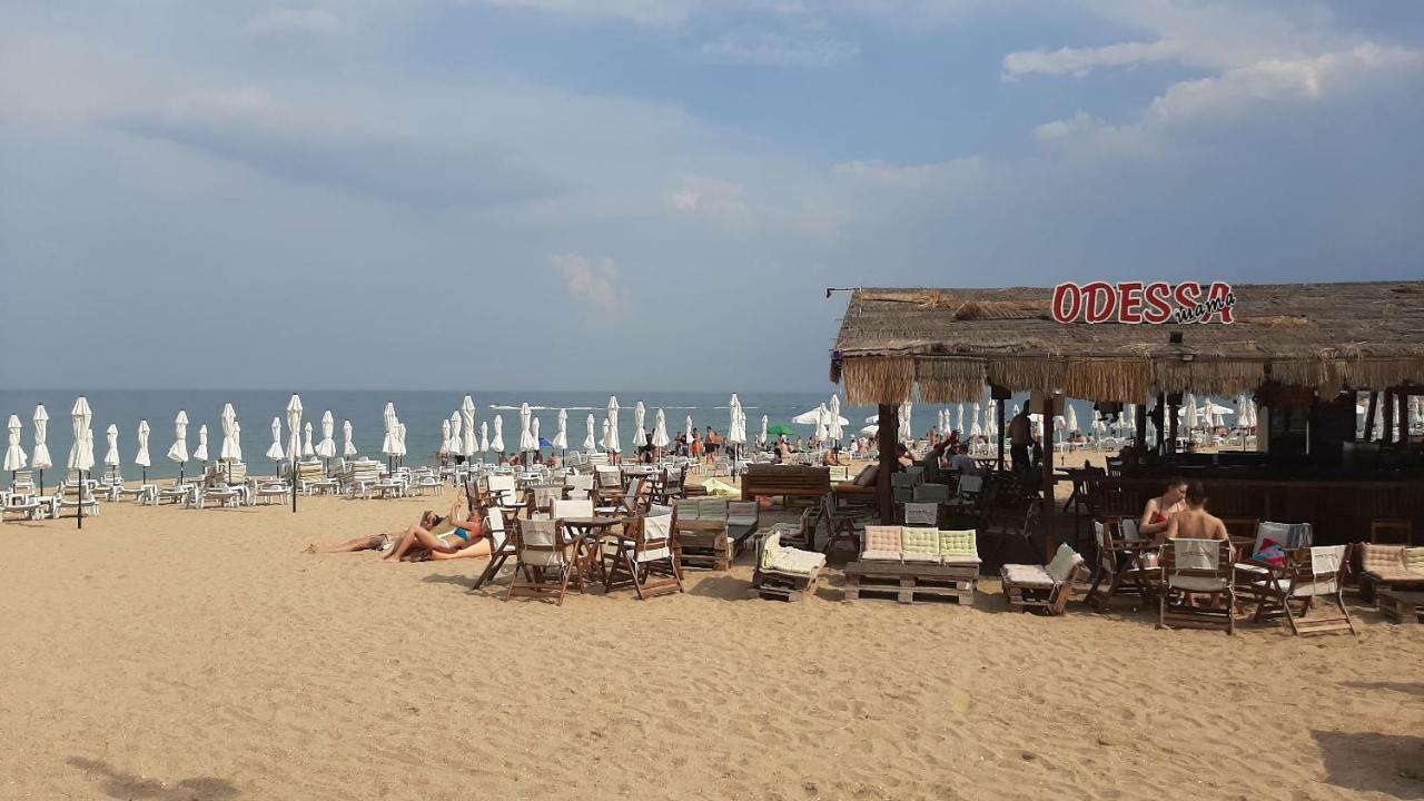 Vesta Riviera - Free Parking Aparthotel Golden Sands Exterior photo